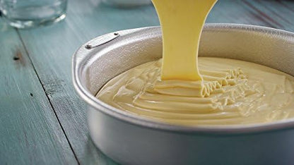 Doughmakers 9" Round Cake Commercial Grade Aluminum Bake Pan, Silver