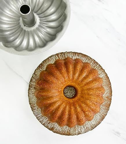 USA Pan Global Bakeware Scalloped Tube Cake Pan