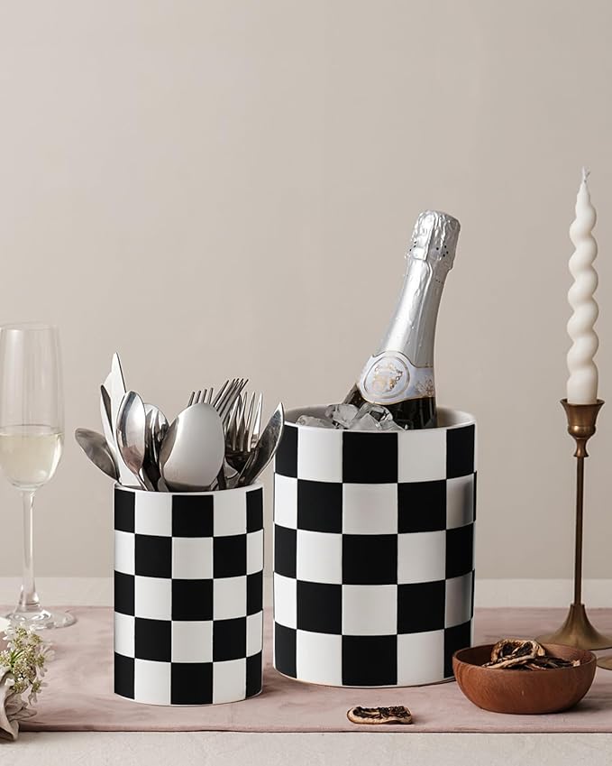 Checkered Kitchen Utensil Holder