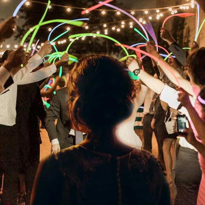 Glow Fever Glow Sticks Bulk 100ct 22'' Glow Necklaces with Connectors, Neon Light Sticks for Party Festivals Raves Concert Birthday Wedding, Blue