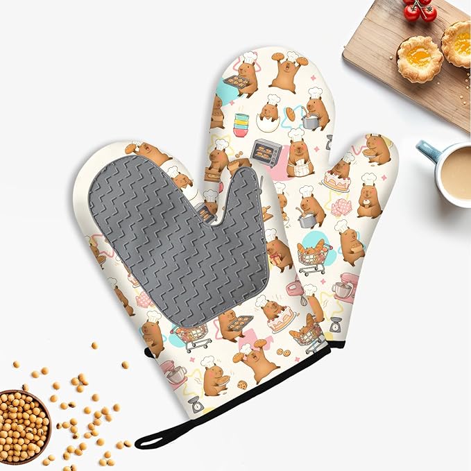 Capybara Gifts for Women, Funny Capybara Oven Mitt & Pot Holder Set, Heat