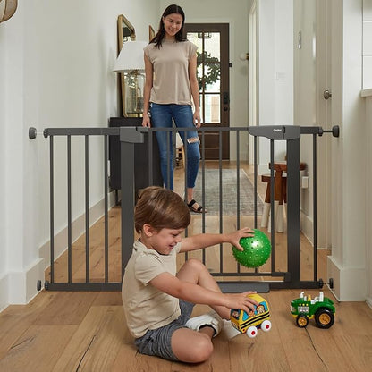 Cumbor 29.7-46" Baby Gate for Stairs, Mom's Choice Awards Winner-Auto Close Dog