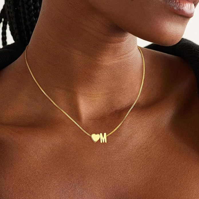 Gold Initial Necklaces for Women Girls, 18K Gold Plated Letter A-Z Heart Pendant Necklace Dainty Gold Initial Necklaces for Women Girls Birthday Gifts Jewelry