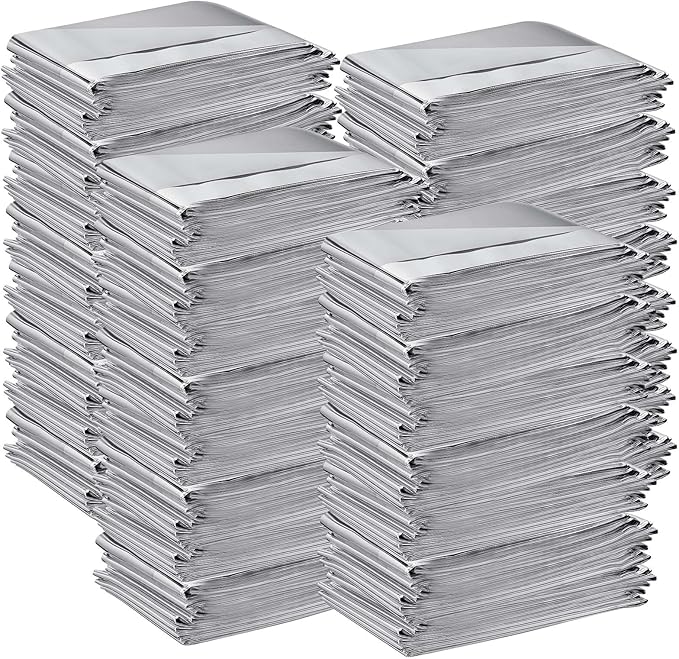 Kanayu 100 Pack Emergency Thermal Blankets Bulk 64 x 84 Disposable Foil Space Blankets for Survival First Aid Camping Hiking Outdoor