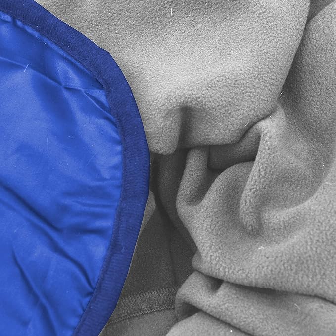 Threadart Outdoor Rainproof & Windproof Thick Stadium Blanket | for Camping, Picnic, Sports, Festivals, Football, Baseball, Concerts, Parks, Beach 55" x 79"